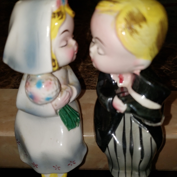 Vintage Collectible Salt and pepper bundle - Picture 8 of 8